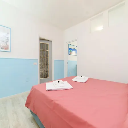 Modern And Spacious In * Sorrent
