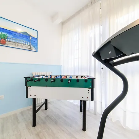 Villa Modern And Spacious In *