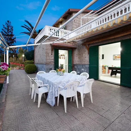 Modern And Spacious In Villa *