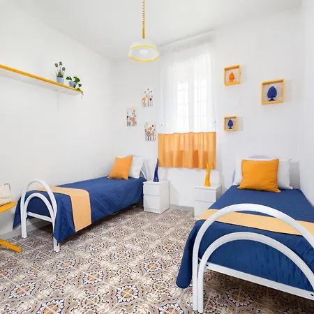Modern And Spacious In Villa *
